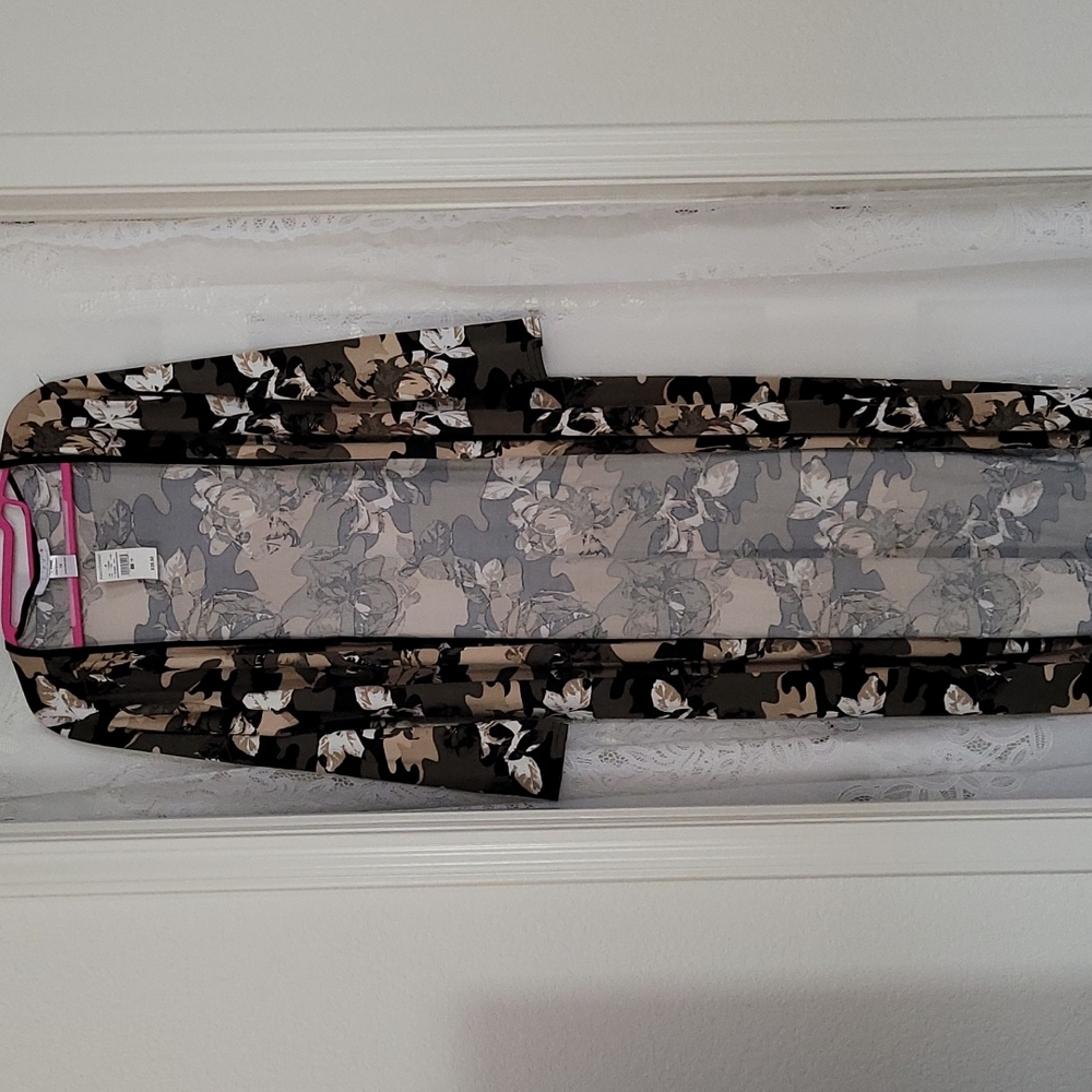 New Duster Set - Picture 4 of 4